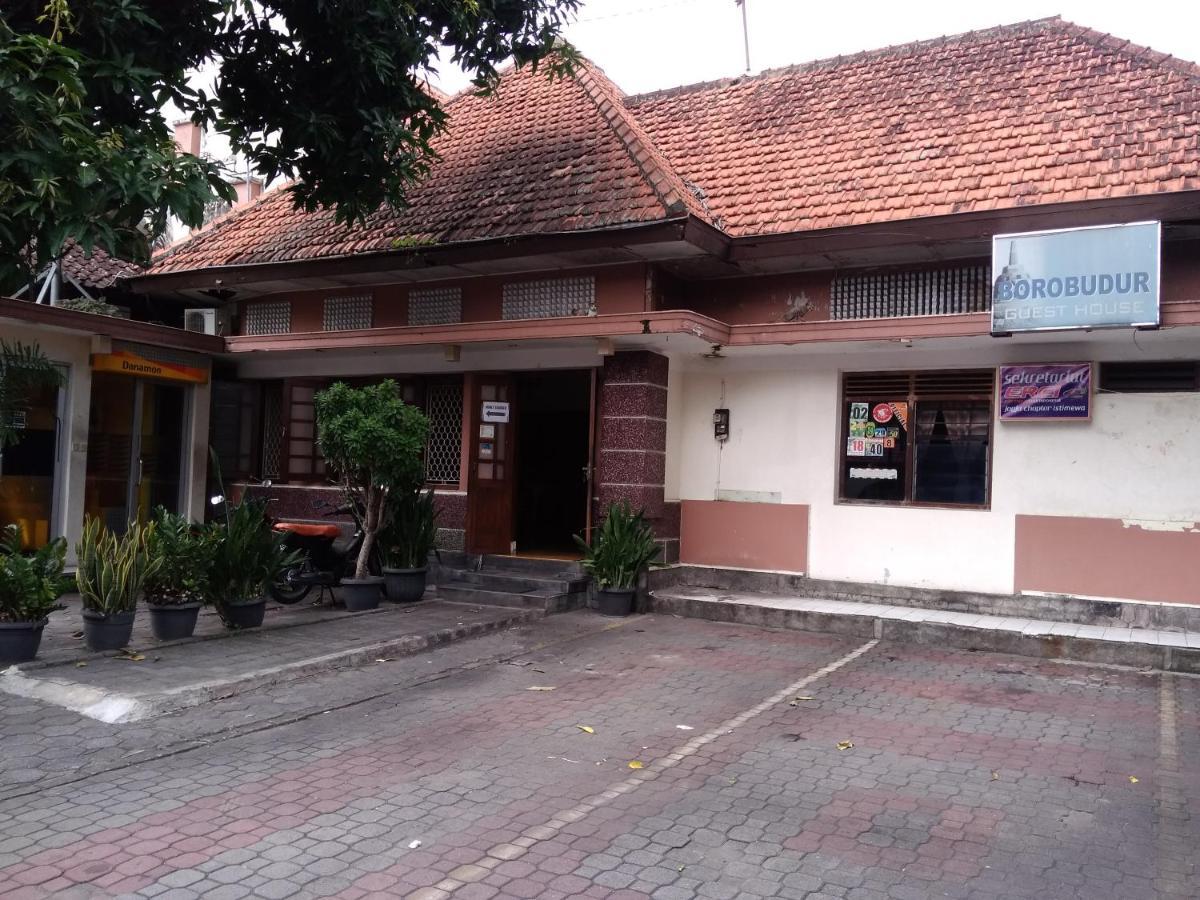 Oyo 2953 Borobudur Guest House Near Rsud Kota Yogyakarta Eksteriør billede
